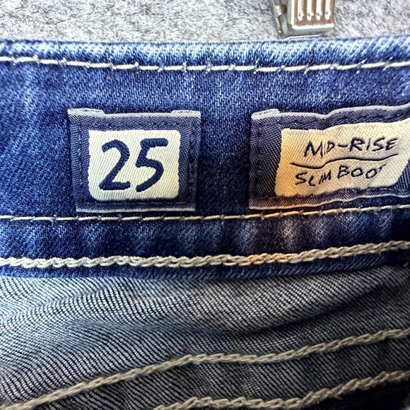 Miss Me Jeans 25 Blue Y2K Fleur De Lis Cowgirl Cowhair Mid Rise Slim Boot - Picture 8 of 9